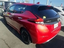 Coming Soon Nissan Leaf XV Selection Red Rs 1,300,000